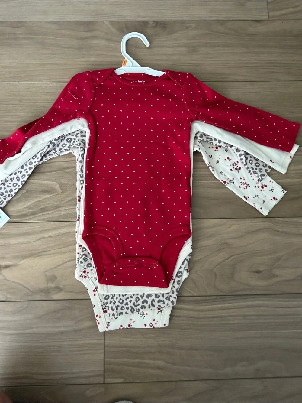 Carters 3 pack long sleeve bodysuits